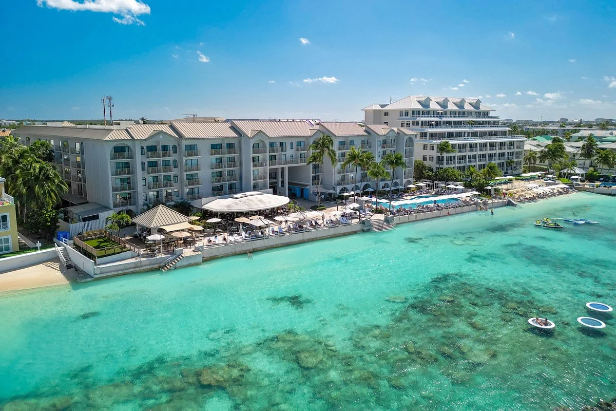 Best 3 Start Hotels in the Cayman Islands