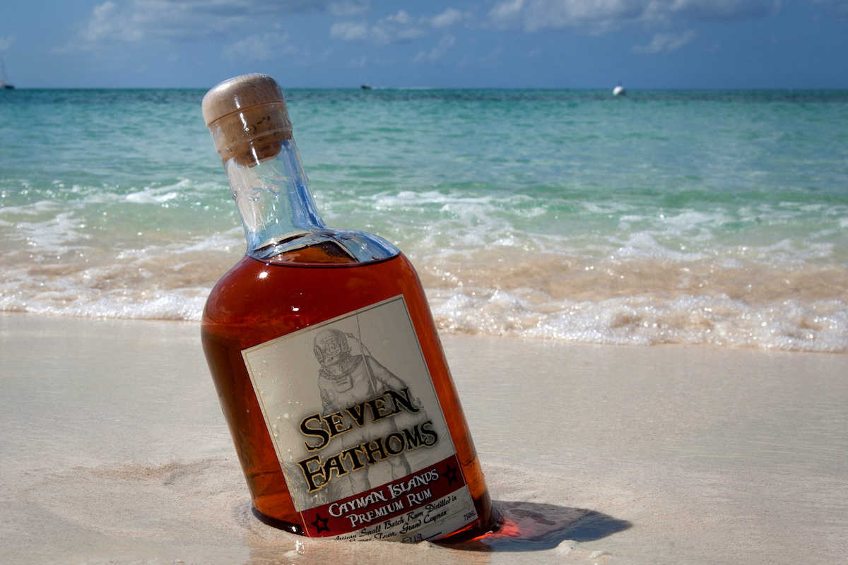 Best Drinks in the Cayman Islands